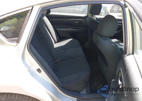 2015 Nissan Altima 2.5/S/Sv/Sl из США, поврежденный, VIN 1N4AL3AP6FN865162